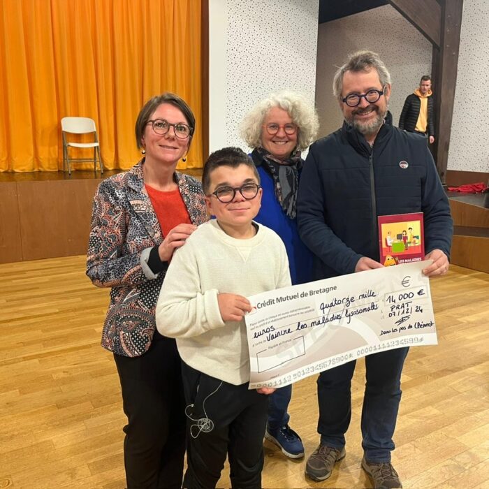 remise de cheque à vml par Clement